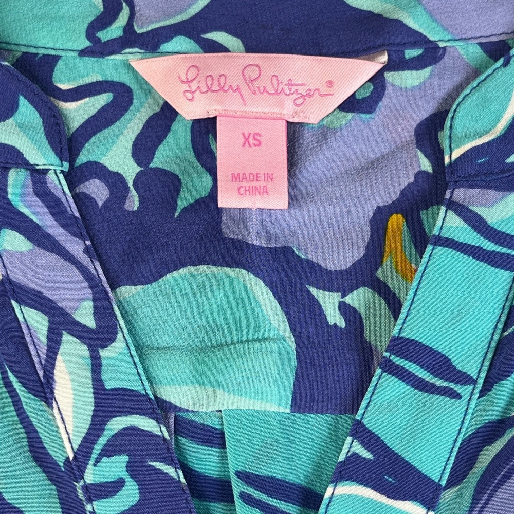Lilly Pulitzer Elsa Silk Blouse XS Blue Teal Pineapple‎ Floral Long Sleeve Top